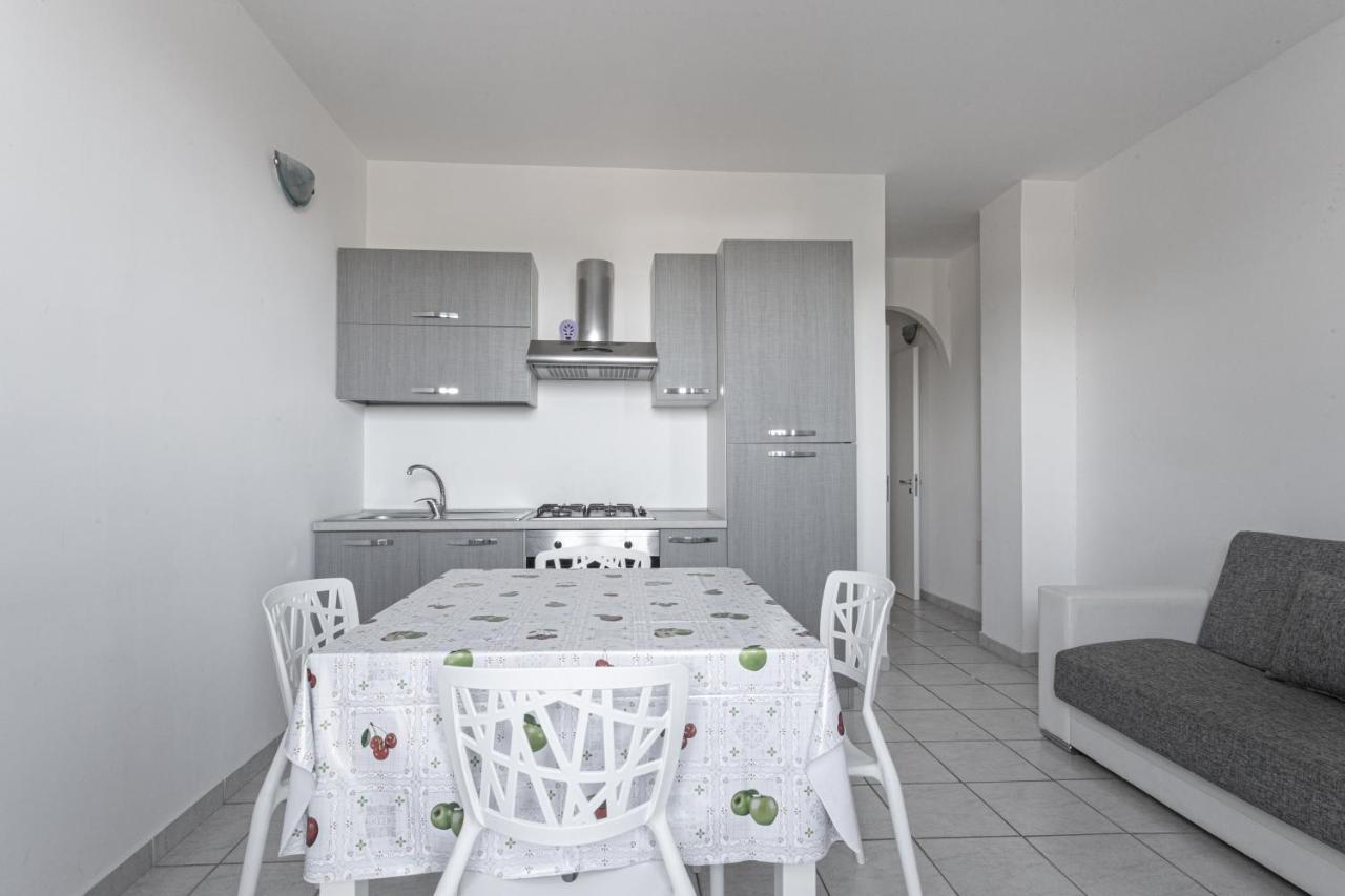Ferienwohnung Bilocale Climatizzato Con Vista Panoramica Ugento Exterior foto
